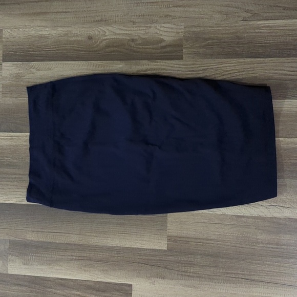 Navy Blue Pencil Skirt - Picture 3 of 3